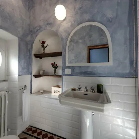 Tenuta Di Capezzana Seano