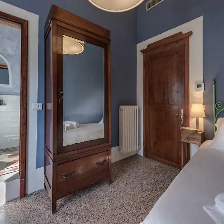 Bed and Breakfast Tenuta Di Capezzana *