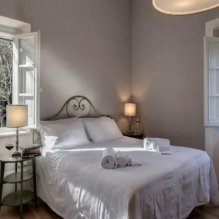 Tenuta Di Capezzana *