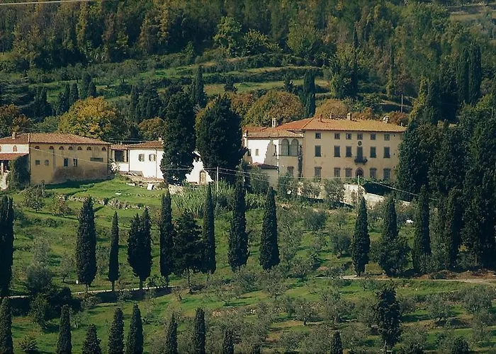 Tenuta Di Capezzana * Seano