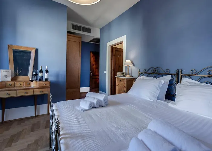 Tenuta Di Capezzana Nocleg ze śniadaniem *